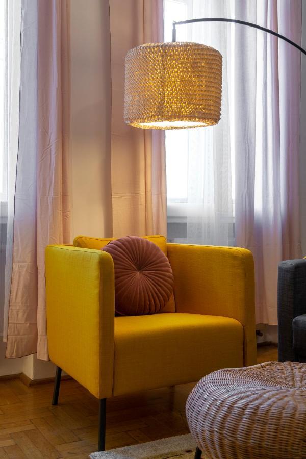 Cozy Home By Bella In The Heart Of Budapest Eksteriør bilde