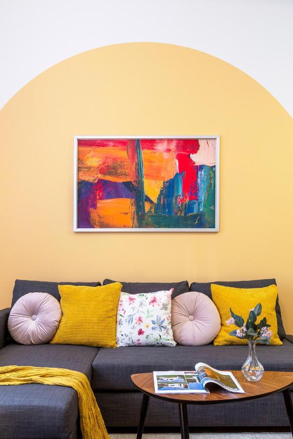 Cozy Home By Bella In The Heart Of Budapest Eksteriør bilde