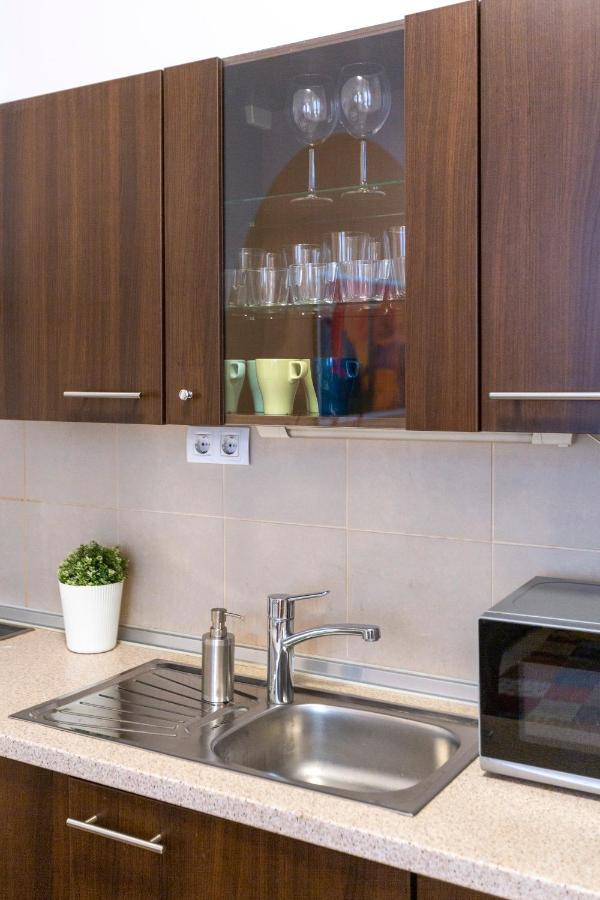 Cozy Home By Bella In The Heart Of Budapest Eksteriør bilde